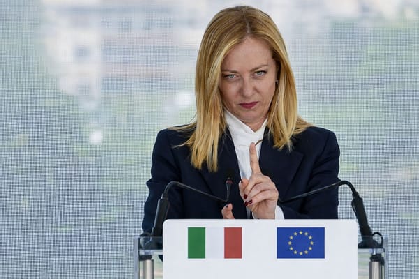 CARO TRUMP, C’È CHI DICE NO. FATTENE UNA RAGIONE…